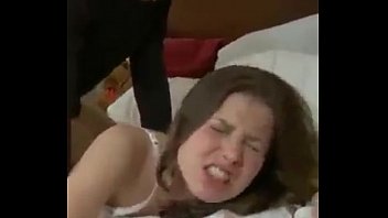 young chik screaming-anal fuck