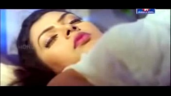 Горячая актриса mallu sajini очень романтичная в сари невидимое видео