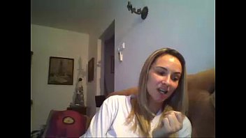 Raluca from Braila is video chatting