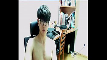 Korean Gay Masturbating