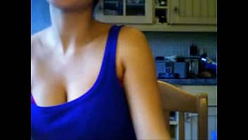 Hot Girl Shows her tits on web