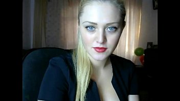 Russian girl chatting webcam - 100webcams.eu