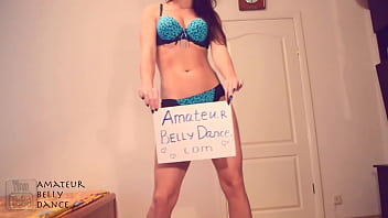 Sexy, Hot Athletic & Toned Dance Model Vidéo de danse privée en lingerie Bikinis