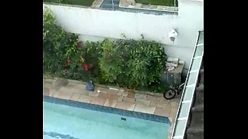 Flagra casal tranzando na piscina em sao paulo brasil