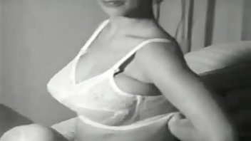 Vintage 1950's Pussy