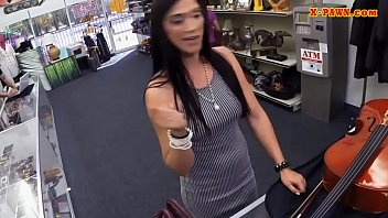 Woman sells her violin and gets pounded