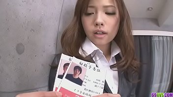 sexy ragazza giapponese scopata dopo il lavoro