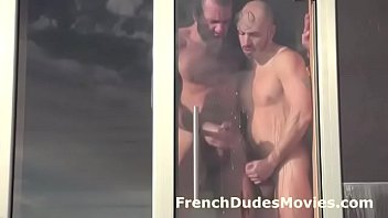 European gay dudes fucking poolside