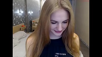 Young perfect body camgirl