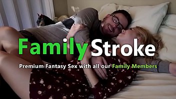 FamilyStroke: Adorabile sorellastra con creampie anale