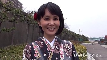 Married Nadeshiko Training-First Training of a Popular Beauty Witch-Yuria Aida 1