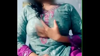 Unsatisfied INDIAN Teen Satisfying Herself On WEBCAM ! Super HOT Desi Girl Showing BIG BOOBS
