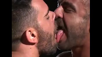 The hottest fucking slurrpy spit kissing ever seen - EduBoxer & ManuMaltes