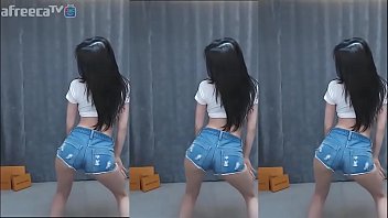 Koreanische Mädchen tanzen magische sexy Telefon