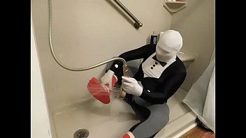 Showering in zentai, stirrup tights and toe socks