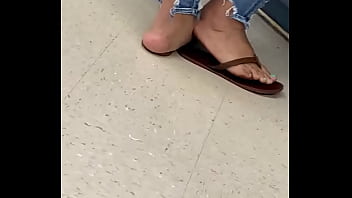 Latina feet and toes