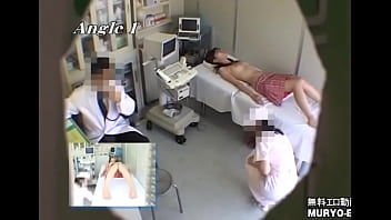 Esame clinico femminile Telecamera nascosta n. 3 OL Sayuri, 25 anni, che visita la clinica per costipazione