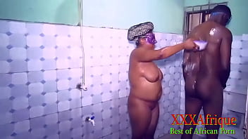 Hot Milf Seduced Her To Bang Her In The Bathroom