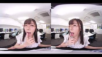 [오피스 VR] 사내 사랑 점심 시간 몰래 사무실에서 질내 사정 섹스　키 사키 나루사와