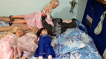 Disney princesses orgy! // Part 1- Fucking with pink dress princess (Partial- Full video in XVIDEOS RED)