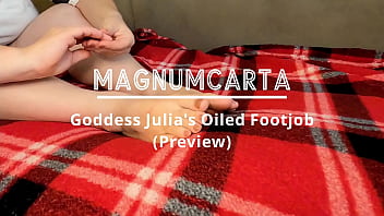 Goddess Julia's Oiled Footjob