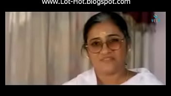 Hot Mallu Aunty ACTRESS Feeling Hot With Her Boyfriend Sexy Dhamaka Videos from Indian Movies 7