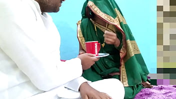 Свекор дези позвал невестку под предлогом попить чаю и отодрал ей киску (Clear Audio)