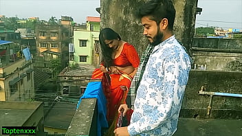 Bhabhi, une milf indienne bengali, du vrai sexe avec le frère de son mari! Meilleure websérie indienne sexe avec un son clair