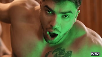 Horny Hooligans / MEN / Daniel Montoya, Alejo Ospina / stream full at http://sexmen.com/hoo