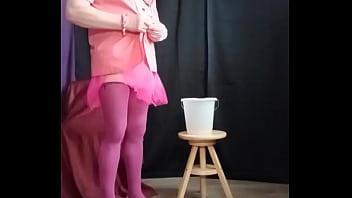 Peeing as a sissy crossdresser and playing a naughty game