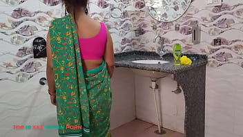 Everbest индийское XXX секс-видео в зеленом сари в домашнем видео