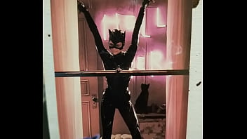 Porno nerd Catwoman di Max Shenanigans