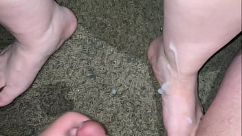 Much needed Cumshot on hot amateur Latina feet (Feet Cumshot) ?