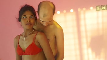 Mst sumona と Manik Mia - 欲求不満の男がベンガル人の女子大生と遊んで、彼のヌカラル ティットを吸われます Deshi Sex