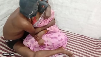 Indian Bhabhi bekommt einen Hardcore-Fick || Deep Throat Indian Hardcore Ficken und Saugen