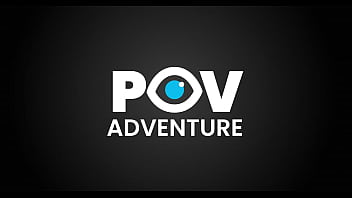 POV Adventure - толстая латиноамериканка из университета сосет и трахается с твоим членом