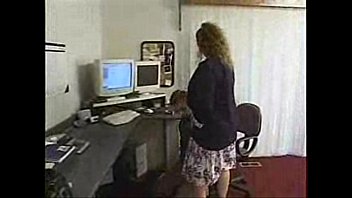 Housewife Bridget Fucked by Computer Repairman (Part 1 of 4)