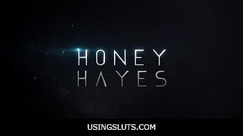 UsingSluts - FreeUse Interracial junge Frau Sexsüchtige Gefälschte Hypnose, um den Hypnotiseur zu ficken - Honey Hayes, Dani Blu, Ashley Aleigh