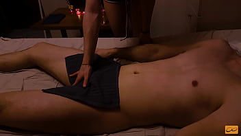 Похотливая массажистка влюбляется в мой член и не перестает его сосать - тайский эротический нуру массаж - Unlimited Orgasm