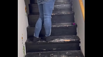 Crystal Reed Illinois pissing down the stairs
