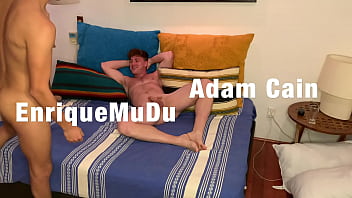 EnriqueMuDu destroys AdamCain's hole... he was gapping