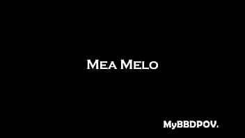 Непослушная чешская старлетка Меа Мелоне широко открывает свое очко под долбежку большого черного члена в видео от первого лица - тизер 4K