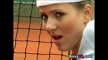 Hot blonde teasing on the tennis court - BoysIQ