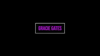 ExCoGi - ¡La curvilínea Gracie Gates disfruta de su primera experiencia anal real!