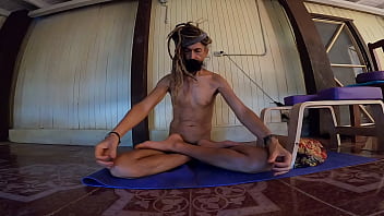 fruitarian yogi