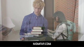 MomFap - Stepsister Ozzy SparX needs a release and luckily she has a stepbrother to help him