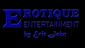 Erotique Entertainment - извращенная черная блондинка в тройничке ЭШЛИ СТОУН и АНА ФОКХ используют член ЭРИКА ДЖОНА - любители лакированной кожи в прямом эфире на ErotiqueTVLive
