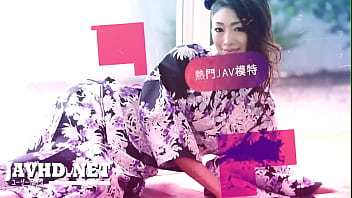 Entdecken Sie die wilde Seite des japanischen Gangbangs mit diesen sensationellen Videos