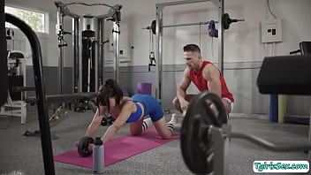 Busty shemale 69 and bareback anal sex in the gym with muscled dude