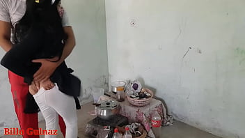 Jija sali fa sesso in cucina con audio hindi chiaro e discorsi sporchi in hindi